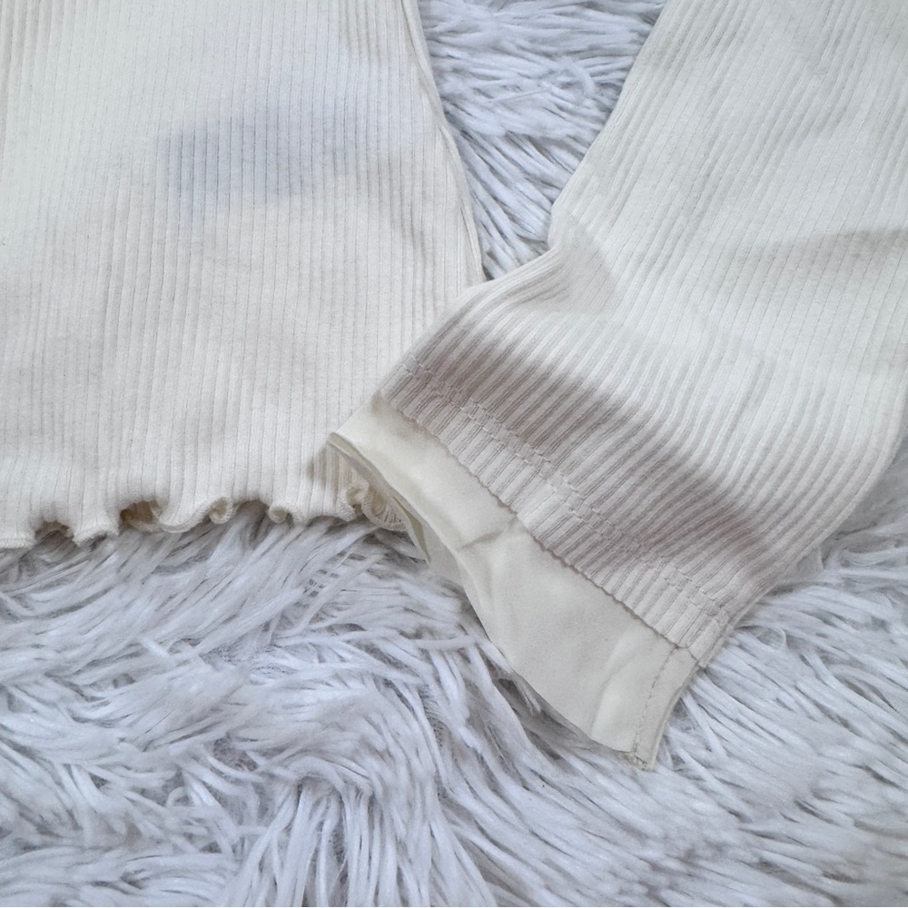 J crew long sleeve Vintage rib boatneck T-shirt with lettuce trim - Picture 2 of 8